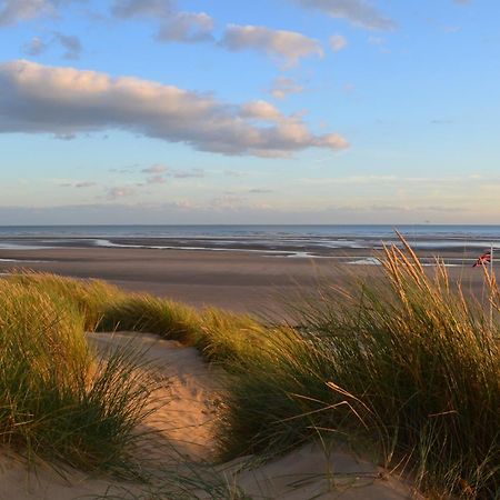 Strand House Camber Екстериор снимка