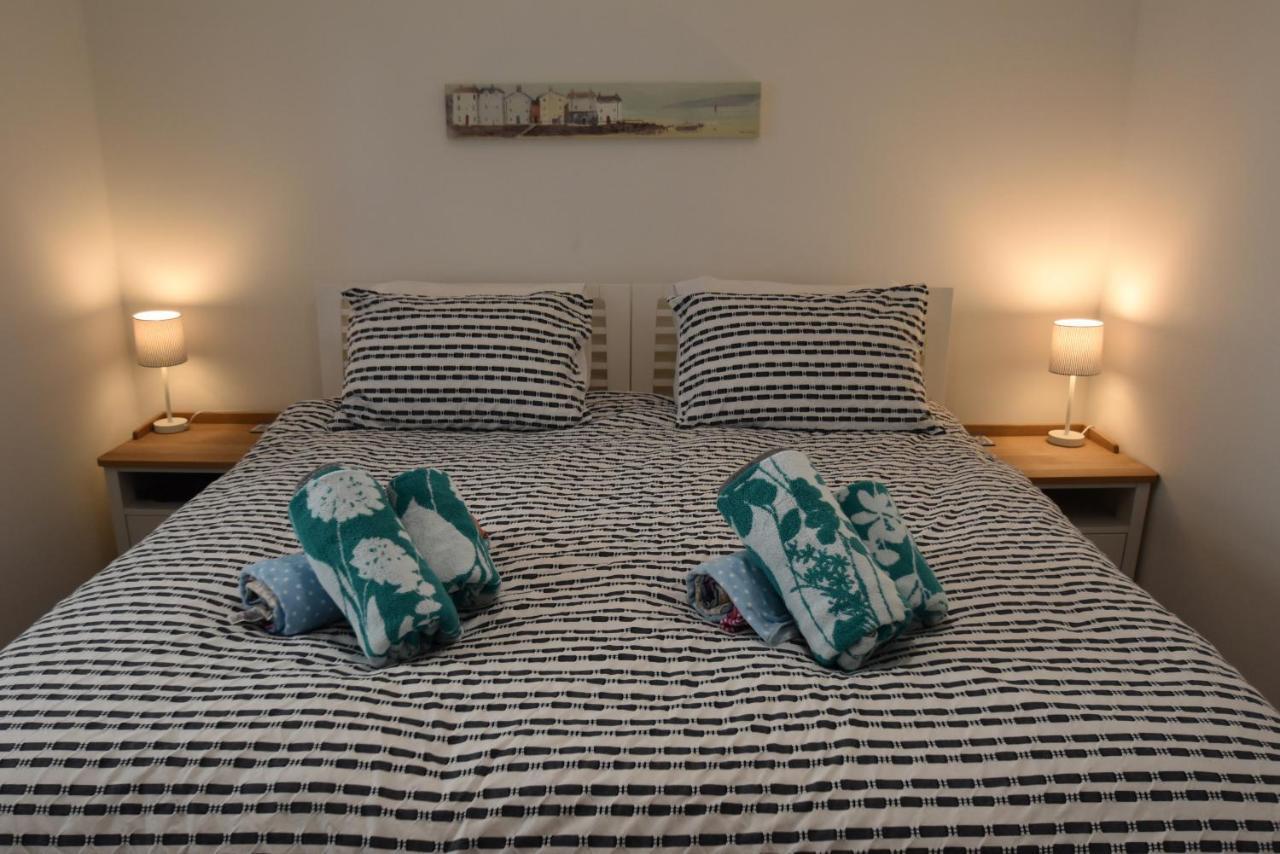 Strand House Camber Екстериор снимка
