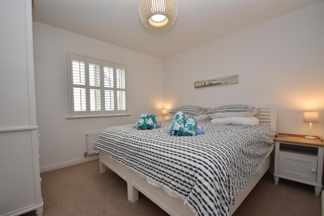 Strand House Camber Екстериор снимка