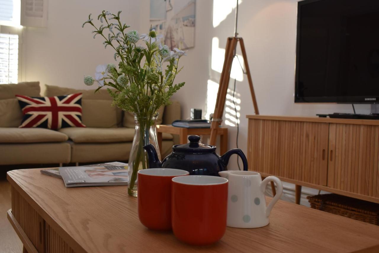 Strand House Camber Екстериор снимка