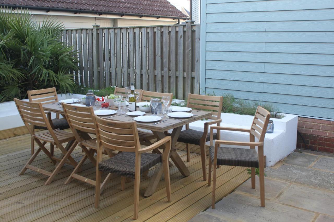 Strand House Camber Екстериор снимка